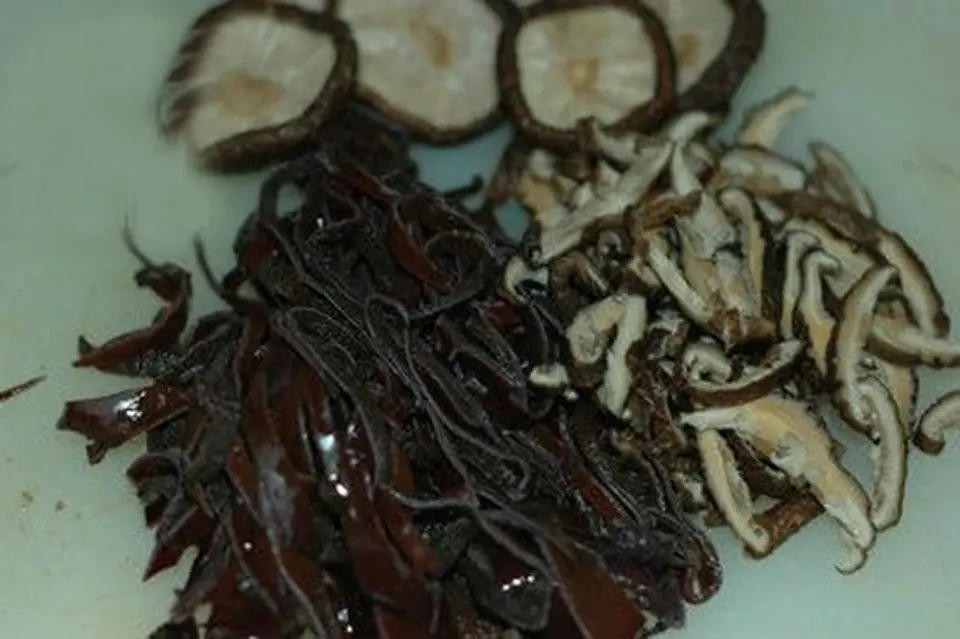Cách làm món giò xào cho ngày đông lạnh