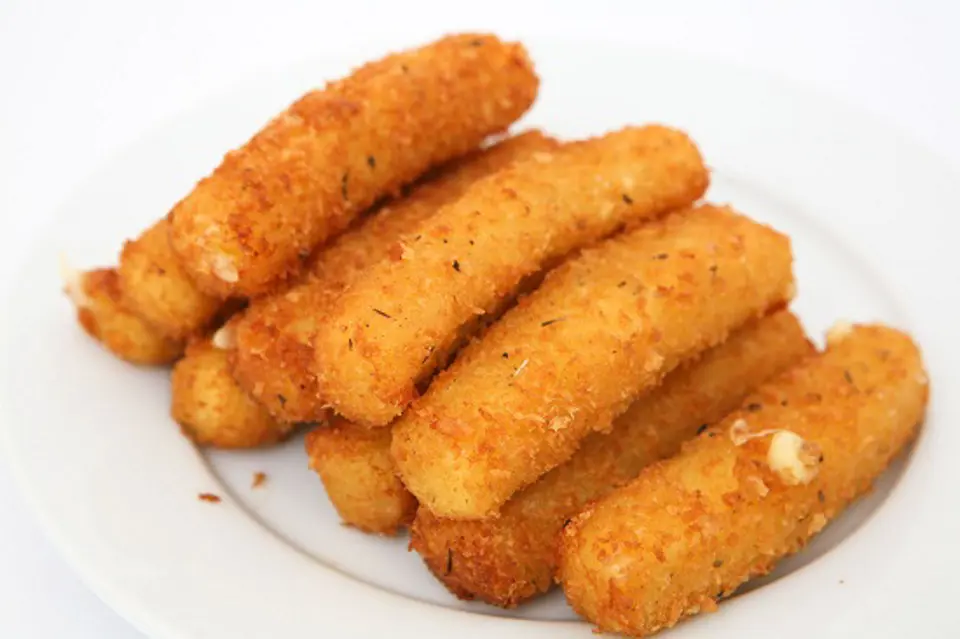 Cách làm phomai que ngon đúng điệu
