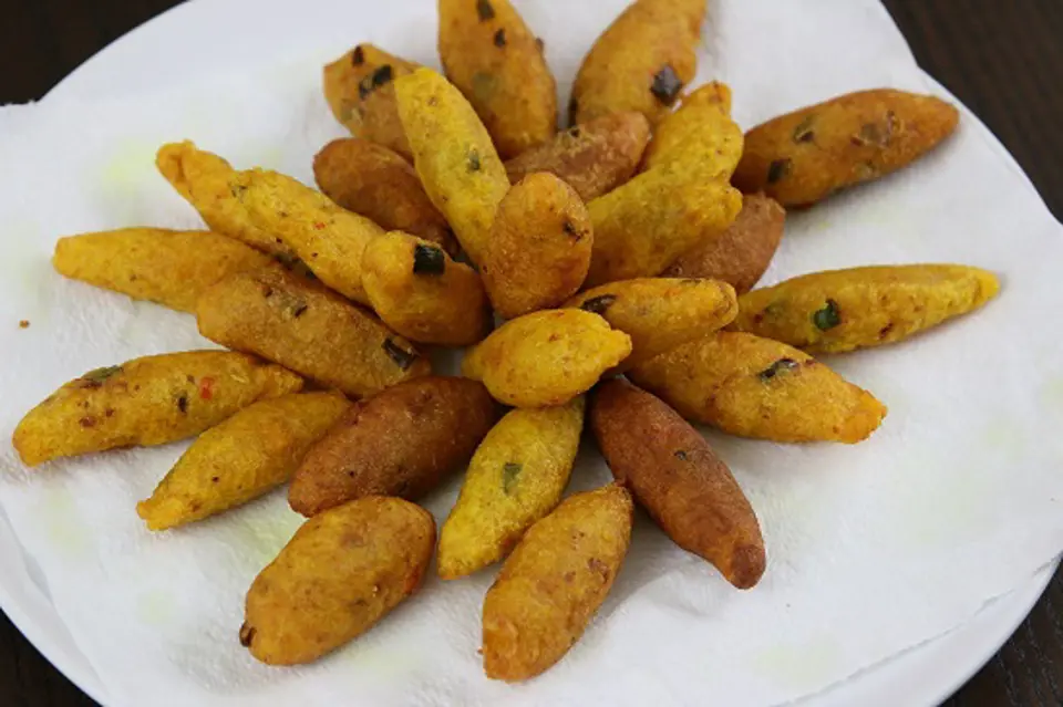 Cách làm bánh cay chiên giòn thơm ngon