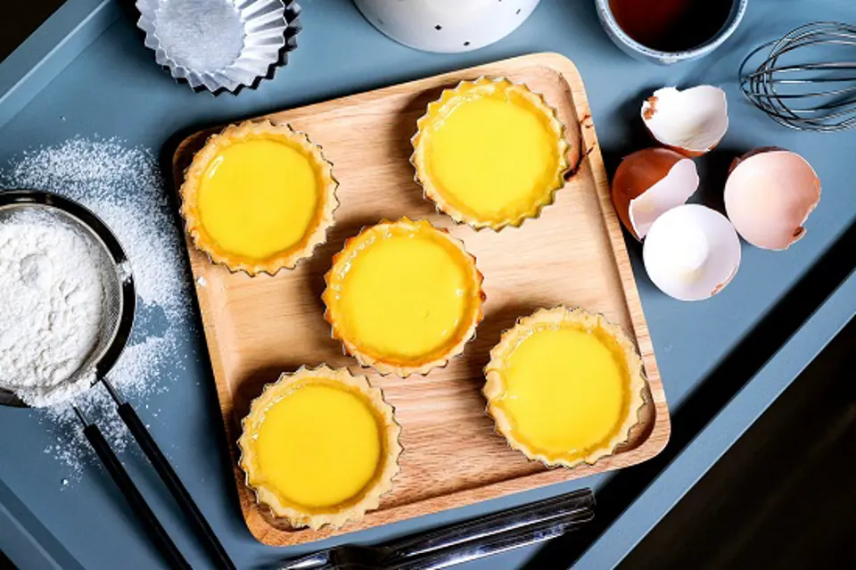 Cách làm bánh trứng vàng ươm, béo ngậy