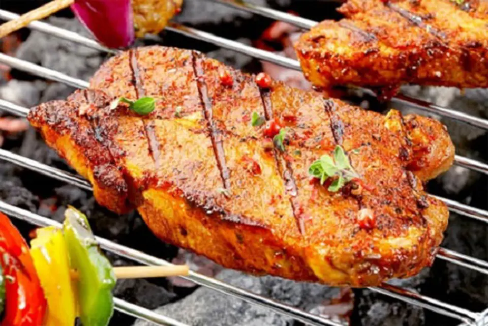 Cách làm bò nướng sa tế cay ấm nồng ngày đầu đông