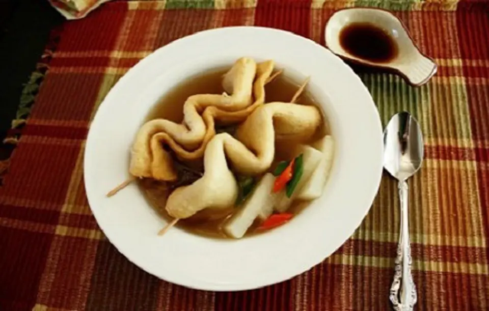 Cách làm chả cá xiên Hàn Quốc nóng hổi