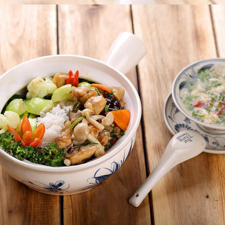 Cách làm cơm gà tay cầm thơm ngon đậm đà